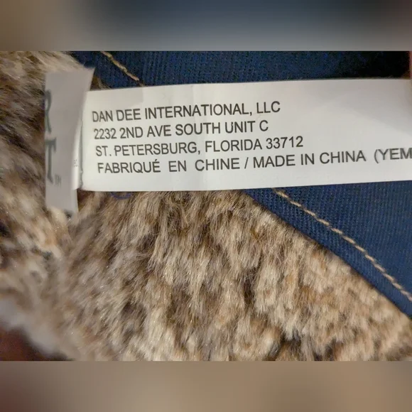 Peter Rabbit Plush Toy with Blue Jacket - Picture 5 of 12